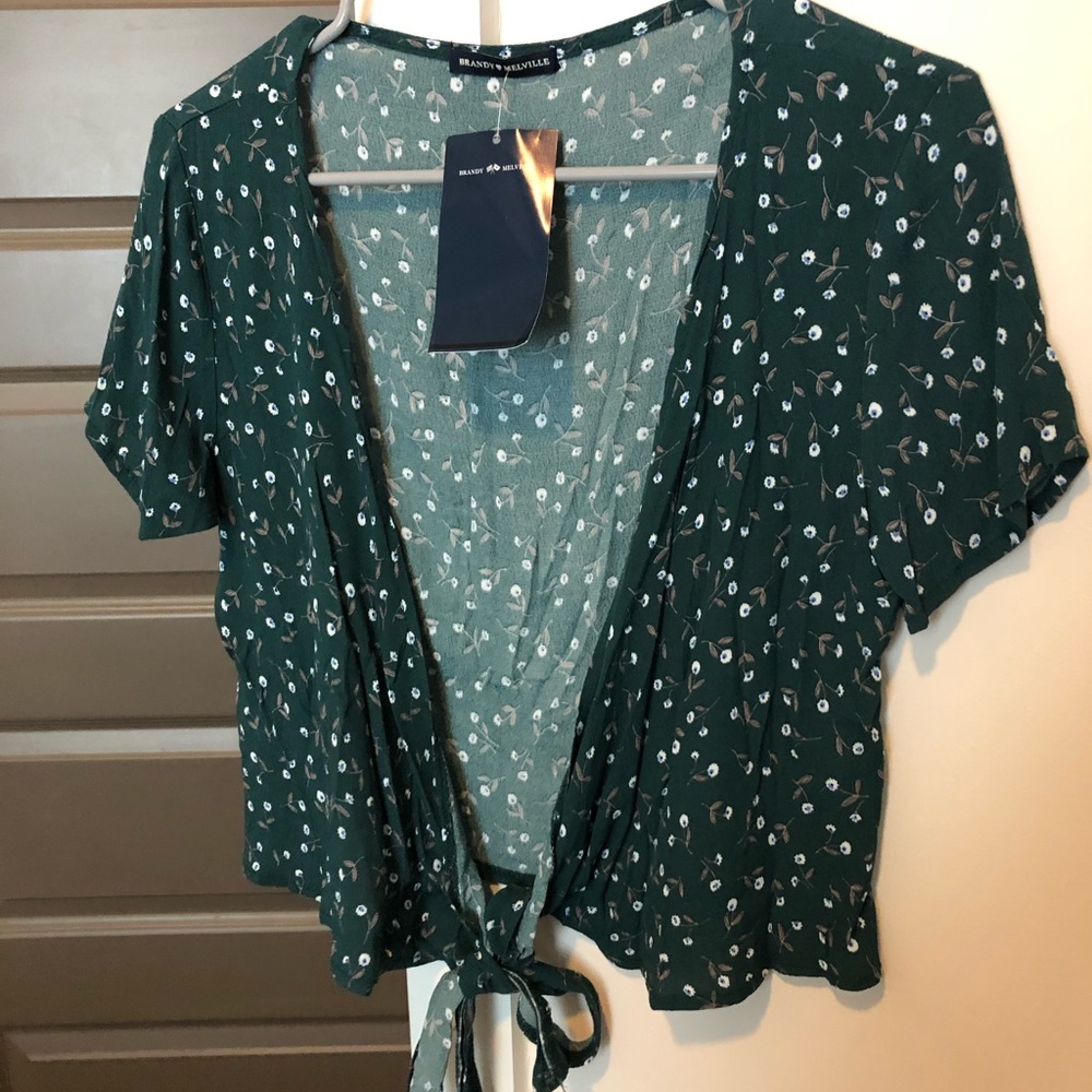 SOLD - Brandy Melville blouse